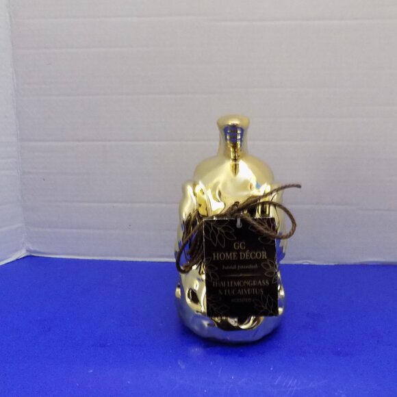 NEW GC Home Decor Elephant Figurine Faux Plant Potpourri Holder - Picture 3 of 6